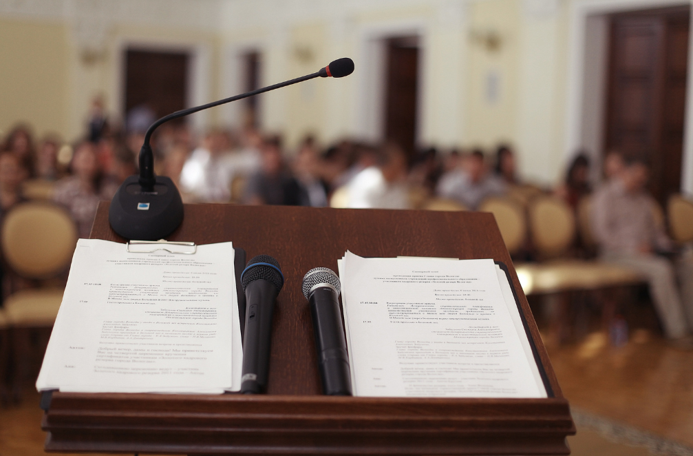 Adferiad Chief Exec welcomes the inclusion of mental health legislation in the King’s Speech but calls on the Prime Minister to remember his roots as a Human Rights Barrister and ensure that any new Mental Health Law properly balances powers and rights.